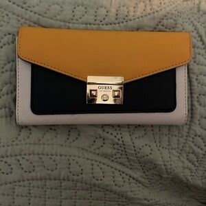 Guess Los Angeles wallet